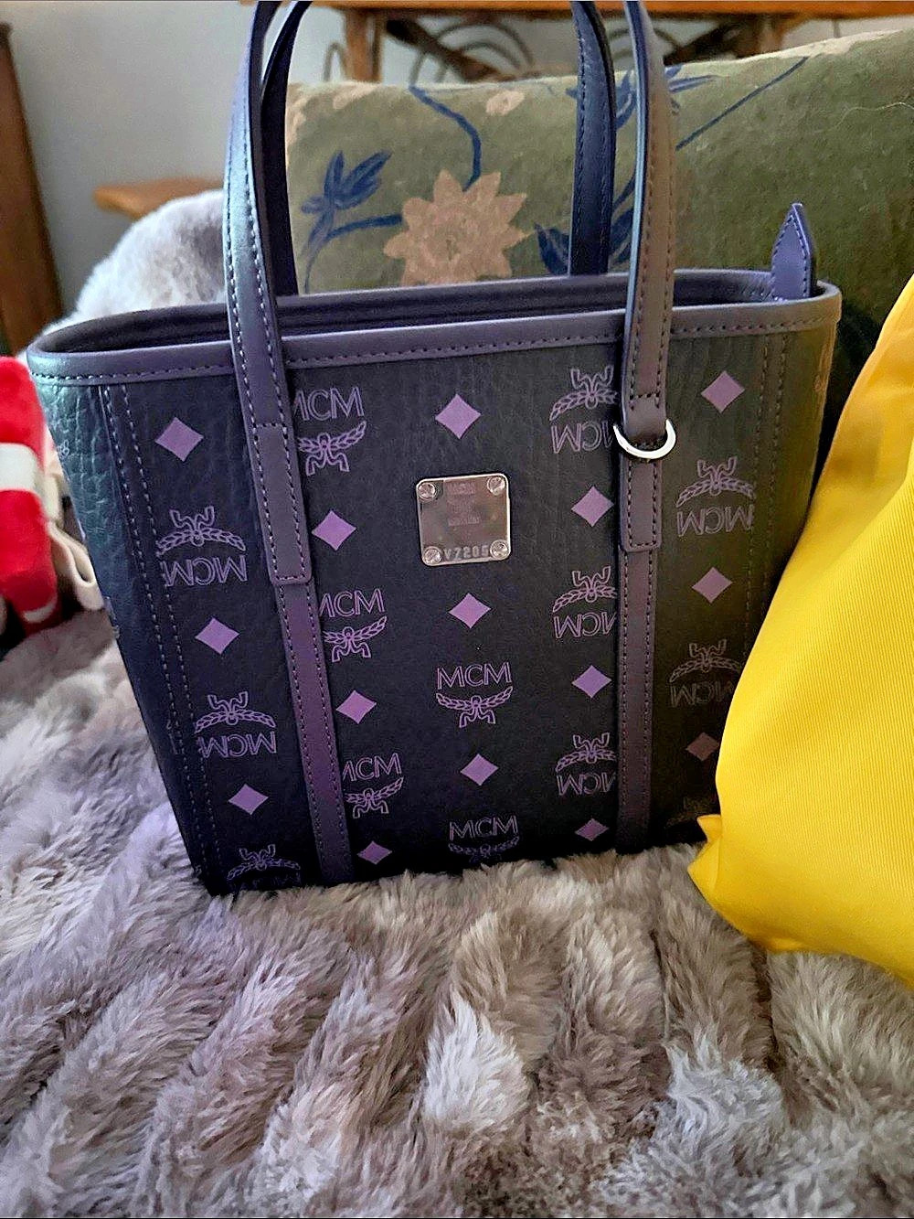 MCM Visetos Liz Shopper Tote Purple & Pink!! Brand new color